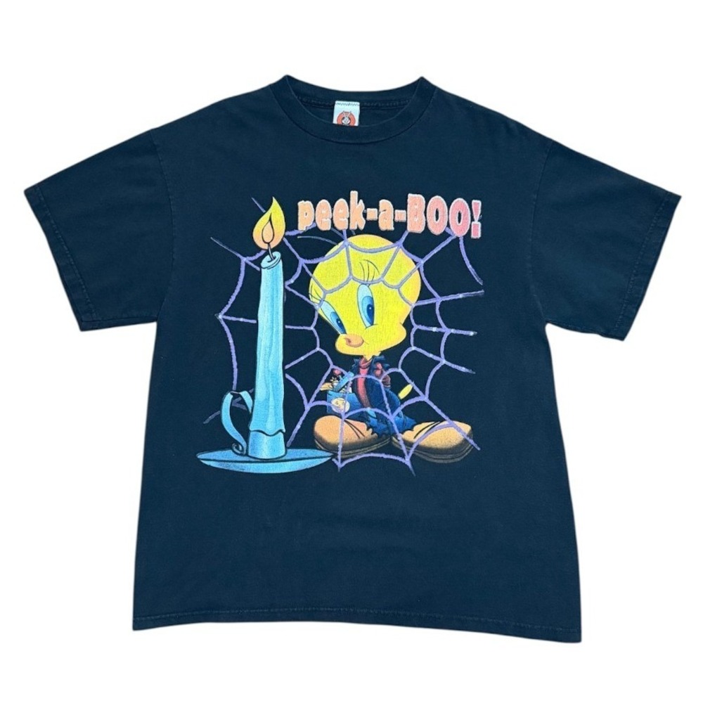 Vintage Y2K Looney Tunes Tweety Bird Peek-a-Boo Halloween Spooky Graphic T-shirt